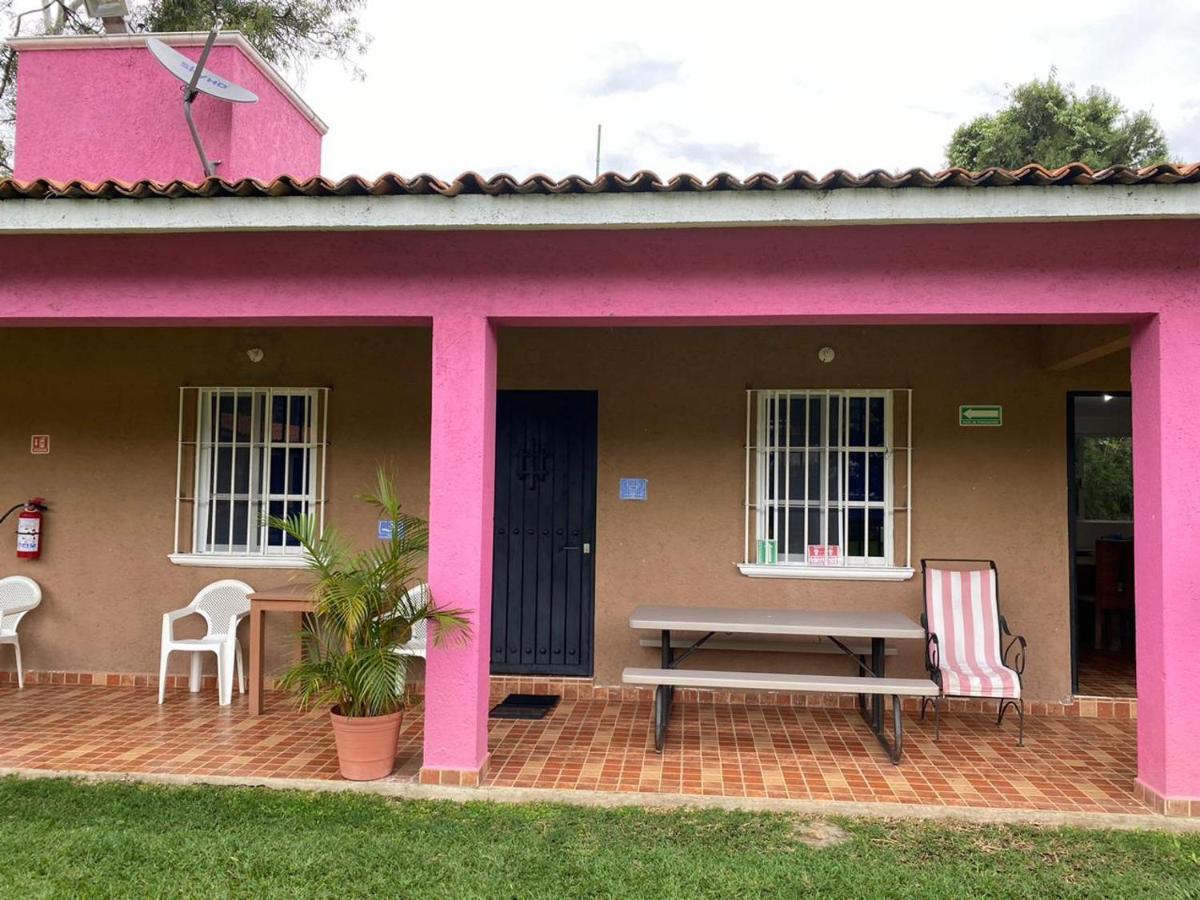 Hostal Villa Quieta Tepoztlan Luaran gambar