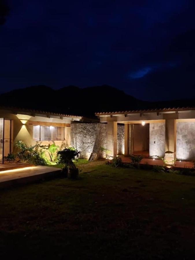 Hostal Villa Quieta Tepoztlan Luaran gambar